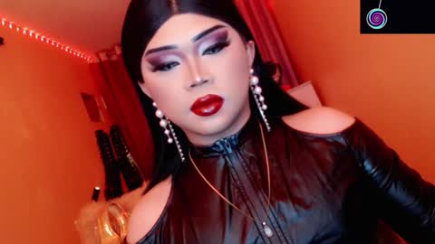 Queen Mireska online show from 02.18.26