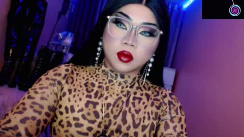 Queen Mireska online show from 03.25.26