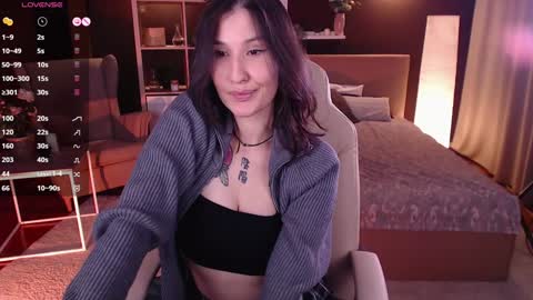 Camilla online show from 01.28.25