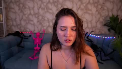 Kate online show from 10.25.25