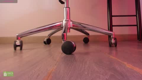 Snapshot of ammeliaa_ chatting on 11.23.25 Amelia online show from 11.23.25