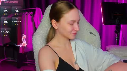 Snapshot of ammi_bliss chatting on 05.15.26 Ammi online show from 05.15.26