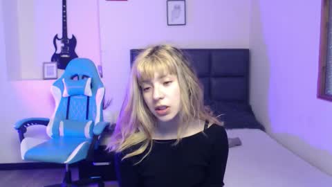 Amnesia online show from 10.20.25