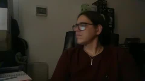 amo_s online show from 10.20.25