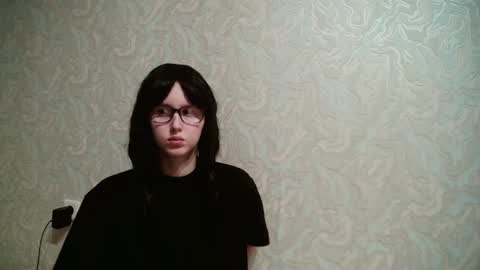 Snapshot of amomira chatting on 12.13.24 Amomira online show from 12.13.24