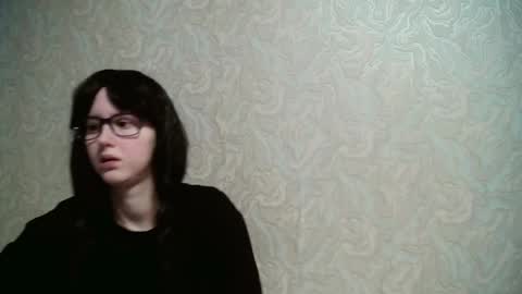 Snapshot of amomira chatting on 12.16.24 Amomira online show from 12.16.24