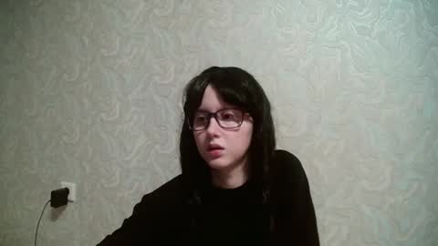 Snapshot of amomira chatting on 01.31.25 Amomira online show from 01.31.25