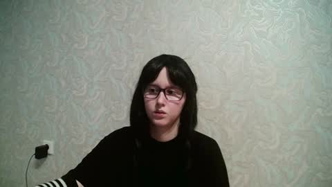 Snapshot of amomira chatting on 02.04.25 Amomira online show from 02.04.25