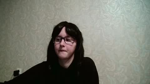 Snapshot of amomira chatting on 02.18.25 Amomira online show from 02.18.25