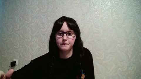 Snapshot of amomira chatting on 02.18.25 Amomira online show from 02.18.25