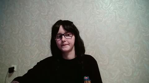 Snapshot of amomira chatting on 02.18.25 Amomira online show from 02.18.25