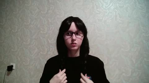 Snapshot of amomira chatting on 02.19.25 Amomira online show from 02.19.25