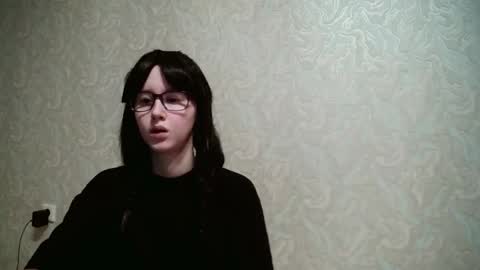 Snapshot of amomira chatting on 09.15.25 Amomira online show from 09.15.25