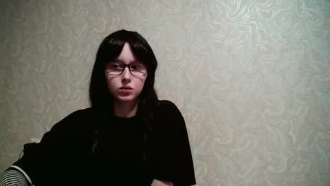 Snapshot of amomira chatting on 10.24.25 Amomira online show from 10.24.25