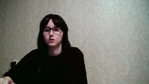 Snapshot of amomira chatting on 10.27.25 Amomira online show from 10.27.25