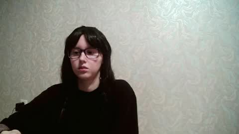 Snapshot of amomira chatting on 12.22.25 Amomira online show from 12.22.25