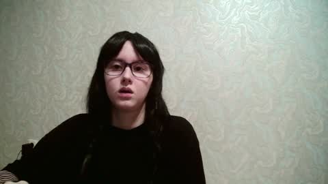 Amomira online show from 04.04.26