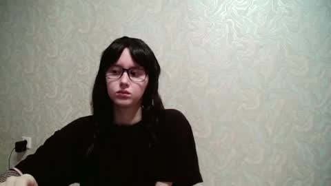 Amomira online show from 04.28.26