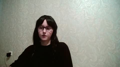 Amomira honeyx online show from 04.18.26