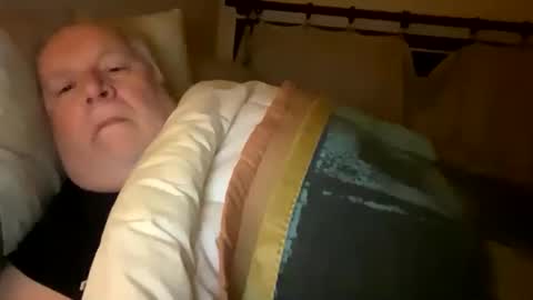 Snapshot of amor196112 chatting on 01.11.26 amor196112 online show from 01.11.26