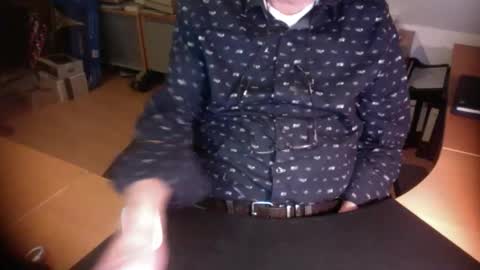 Amor2200 online show from 12.21.25