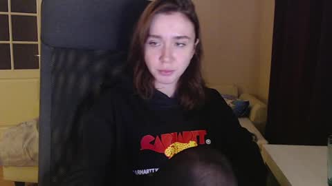 Snapshot of amoremeoww chatting on 12.25.24 miss unforgettable online show from 12.25.24