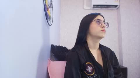 amy__wats0n online show from 10.21.25