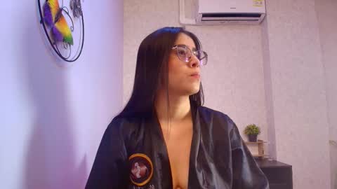 amy__wats0n online show from 12.02.25