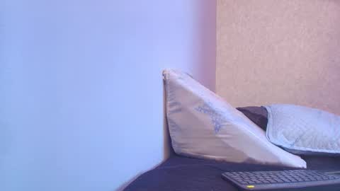 amy__wats0n online show from 01.08.26