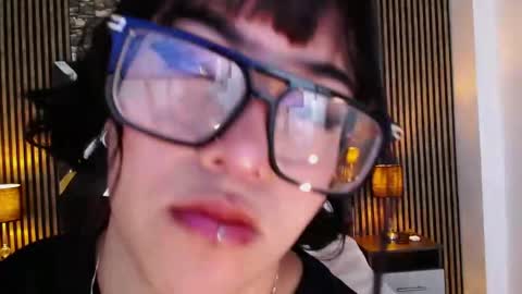 Amy online show from 04.16.26