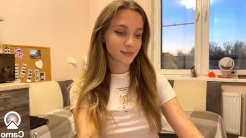 Snapshot of amy_chill chatting on 10.17.25 Amy Chill online show from 10.17.25