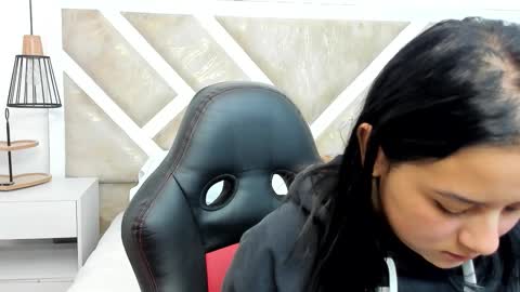 Aleja   online show from 01.10.26