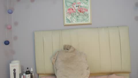 Snapshot of amy_le chatting on 11.25.25 Amy online show from 11.25.25