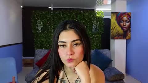 Snapshot of amy_lovelydoll chatting on 11.23.25 Amy online show from 11.23.25