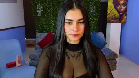 Snapshot of amy_lovelydoll chatting on 11.26.25 Amy online show from 11.26.25