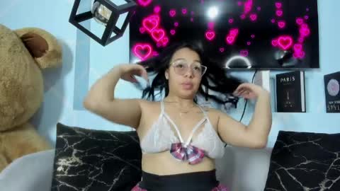 Emy Noa  online show from 05.02.26