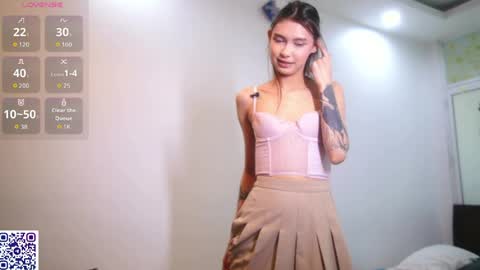 Snapshot of amy_peachy chatting on 04.07.26 Amy online show from 04.07.26