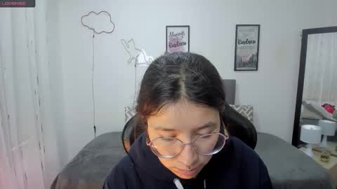 Snapshot of amy_sophiaa chatting on 09.30.25 Amy sophia 3 online show from 09.30.25