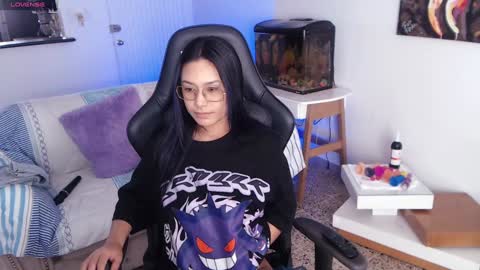 Snapshot of amy_stiward chatting on 12.08.24 Mia Cristancho online show from 12.08.24