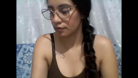 Annie online show from 04.23.26