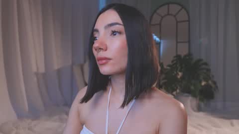 Amy Armstrong online show from 02.26.26