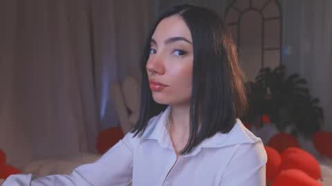 Amy Armstrong online show from 03.02.26