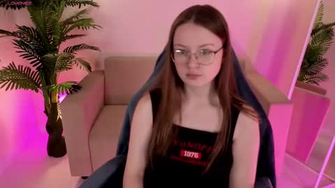 amycherryberry online show from 10.03.25