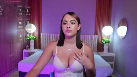 amyjohnsonn online show from 03.11.26