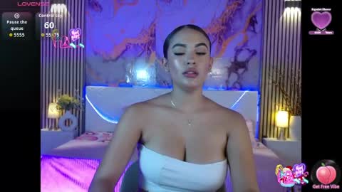 Snapshot of amyjohnsonn chatting on 05.30.26 amyjohnsonn online show from 05.30.26