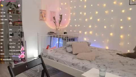 Amelia online show from 02.14.25