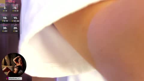 Snapshot of amypond__ chatting on 02.07.25 Amy online show from 02.07.25