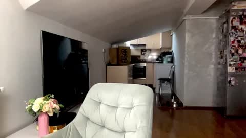 Snapshot of amyroberta92 chatting on 11.07.25 amyroberta92 online show from 11.07.25