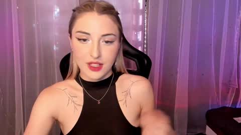 amyvilvet online show from 01.17.26