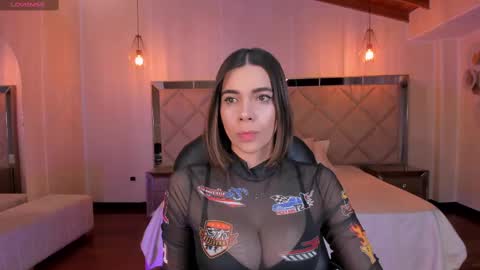 AMY WALKER online show from 03.09.25